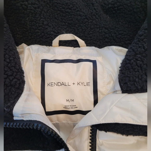Kendall and Kylie Winter Coat Puffer Jacket - Picture 8 of 12